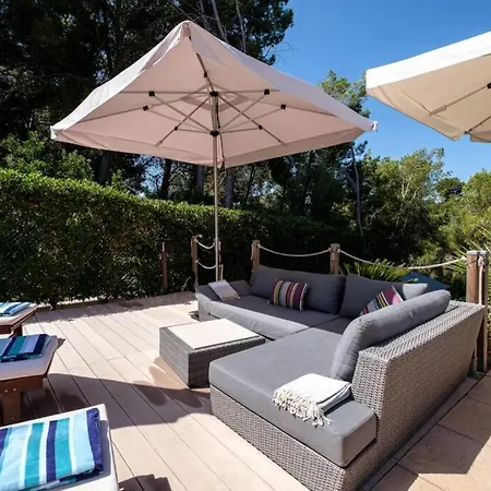 Villa Marpessa In With Pool